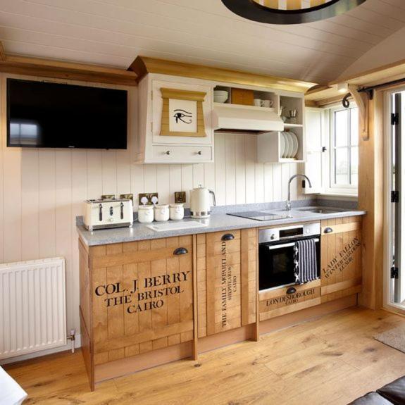 Hornington Manor Luxury Shepherd Huts Holiday home